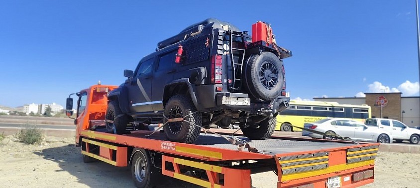 سطحه من جدة إلى الرياض